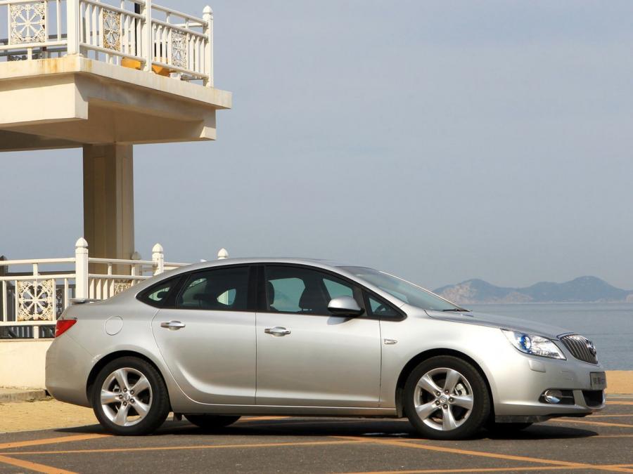  Buick Excelle GT 2010 года  (фото 13 из 16)